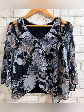 Floral Cold-Shoulder V-Neck Blouse